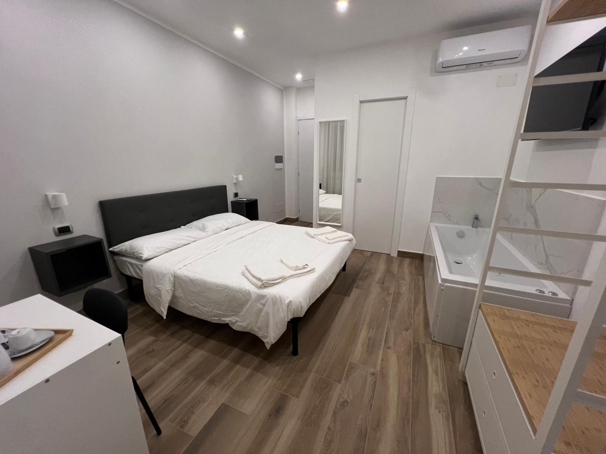 Suite 98 Рим Екстериор снимка
