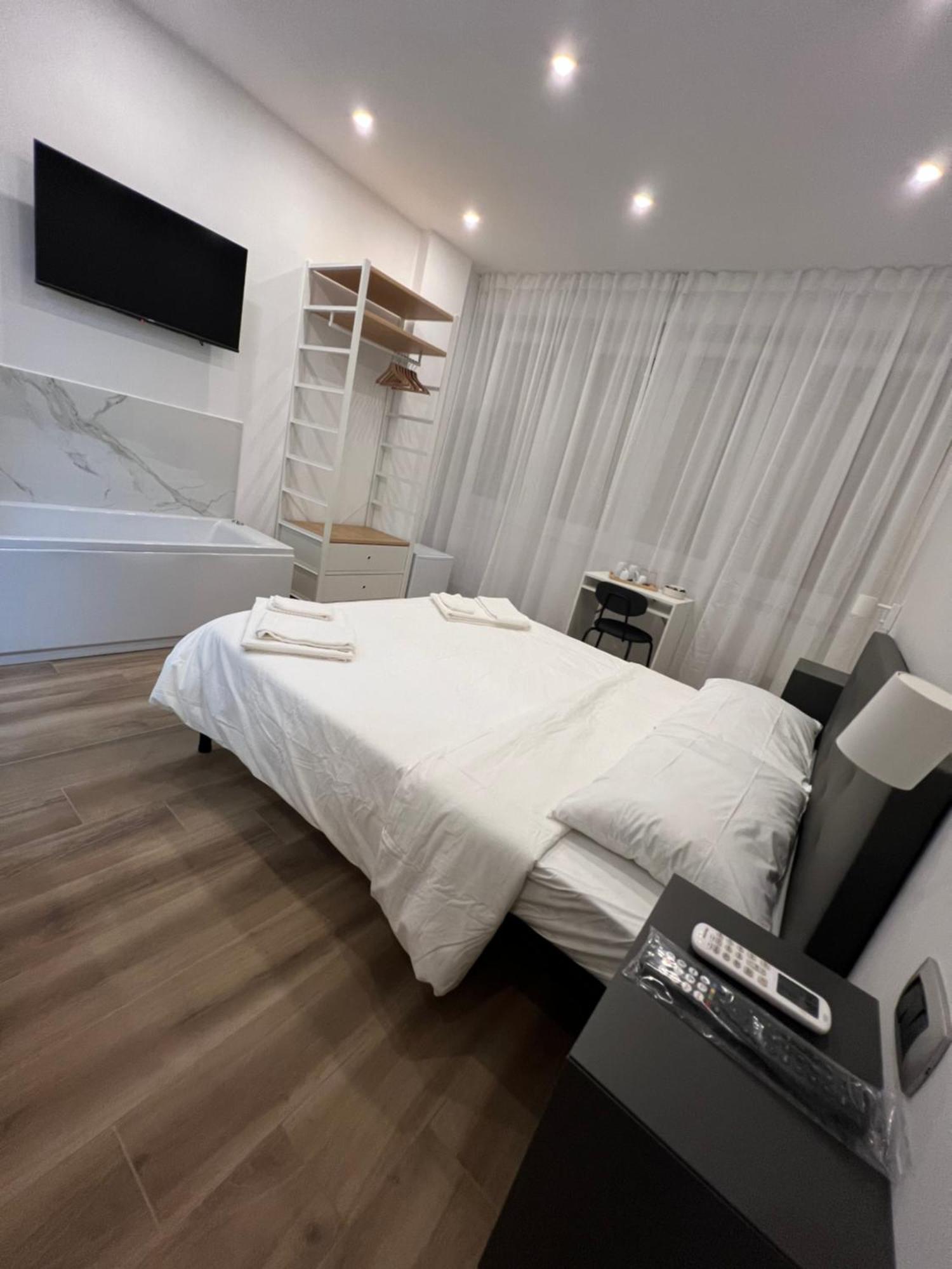 Suite 98 Рим Екстериор снимка