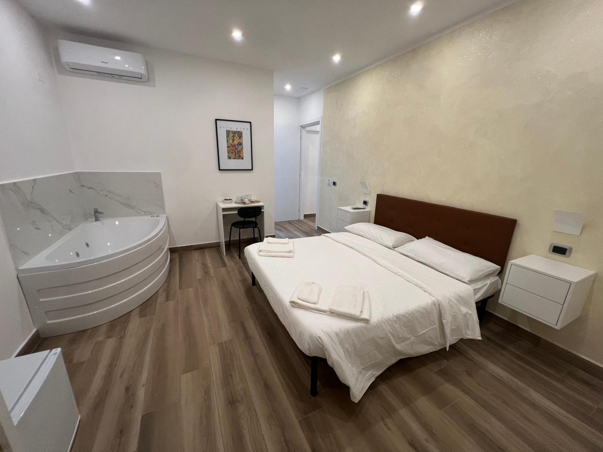 Suite 98 Рим Екстериор снимка