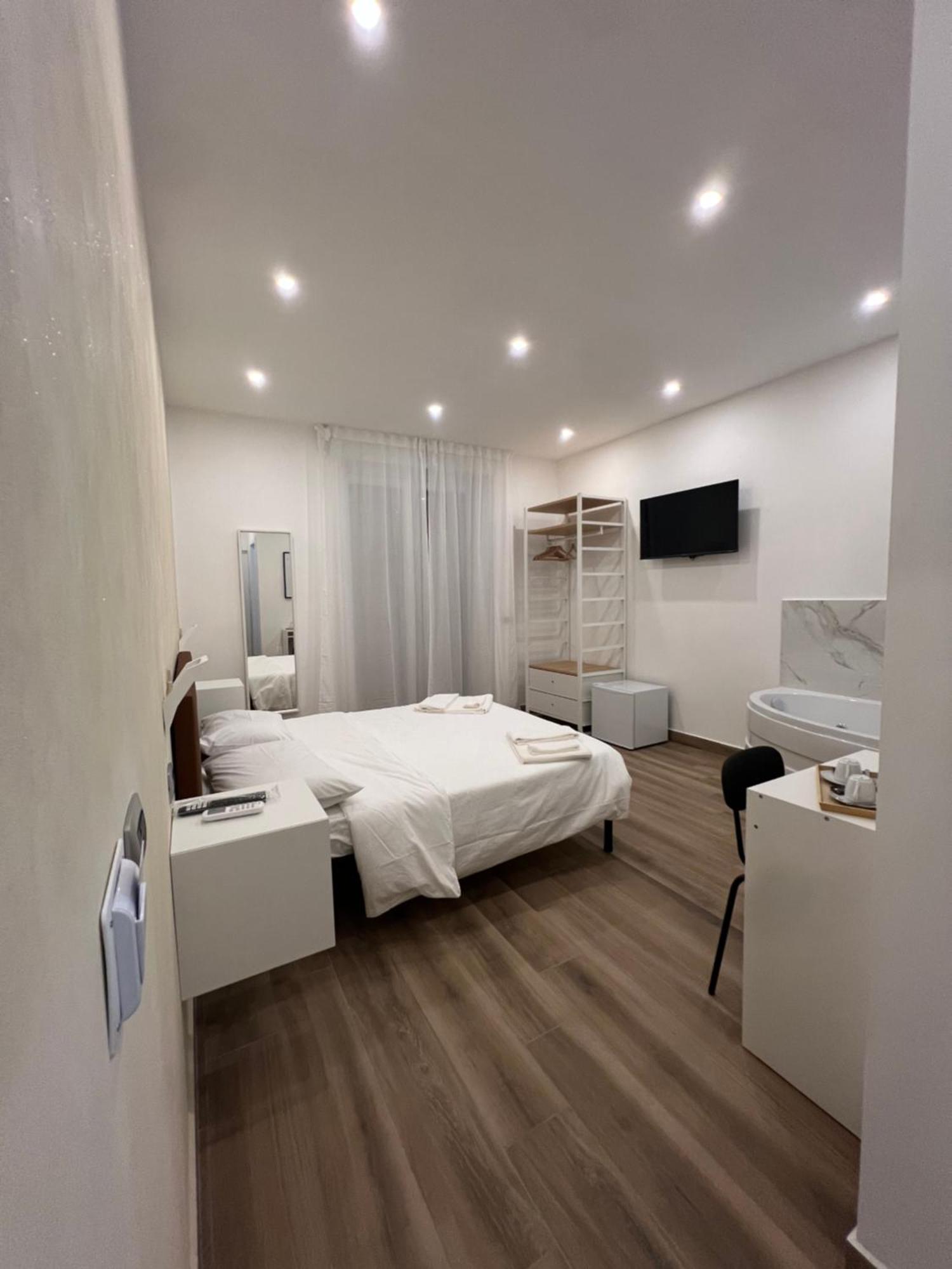 Suite 98 Рим Екстериор снимка